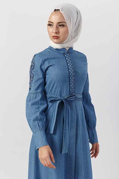 acikrenkmavikottesetturelbiseler