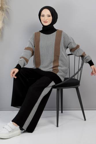 Asimetrik Çizgili Triko Takım TSD220721 Siyah 