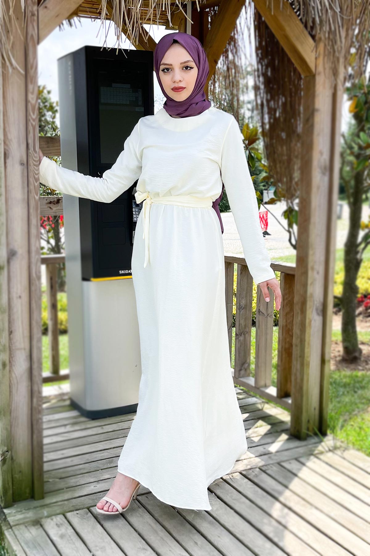 Tesettür Dünyası - Ayrobin Elbise TSD220540 Bej