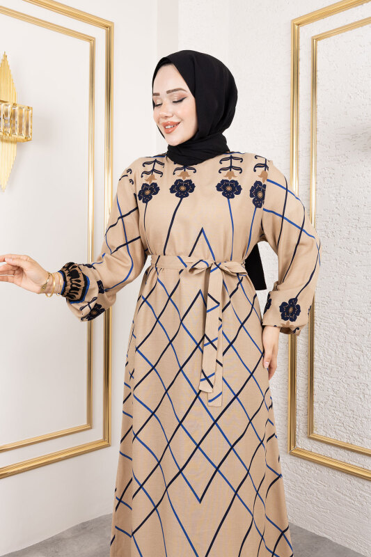 Baklava Desenli Çiçekli Viskon Elbise TSD250203 Bej - Tesettür Dünyası (1)