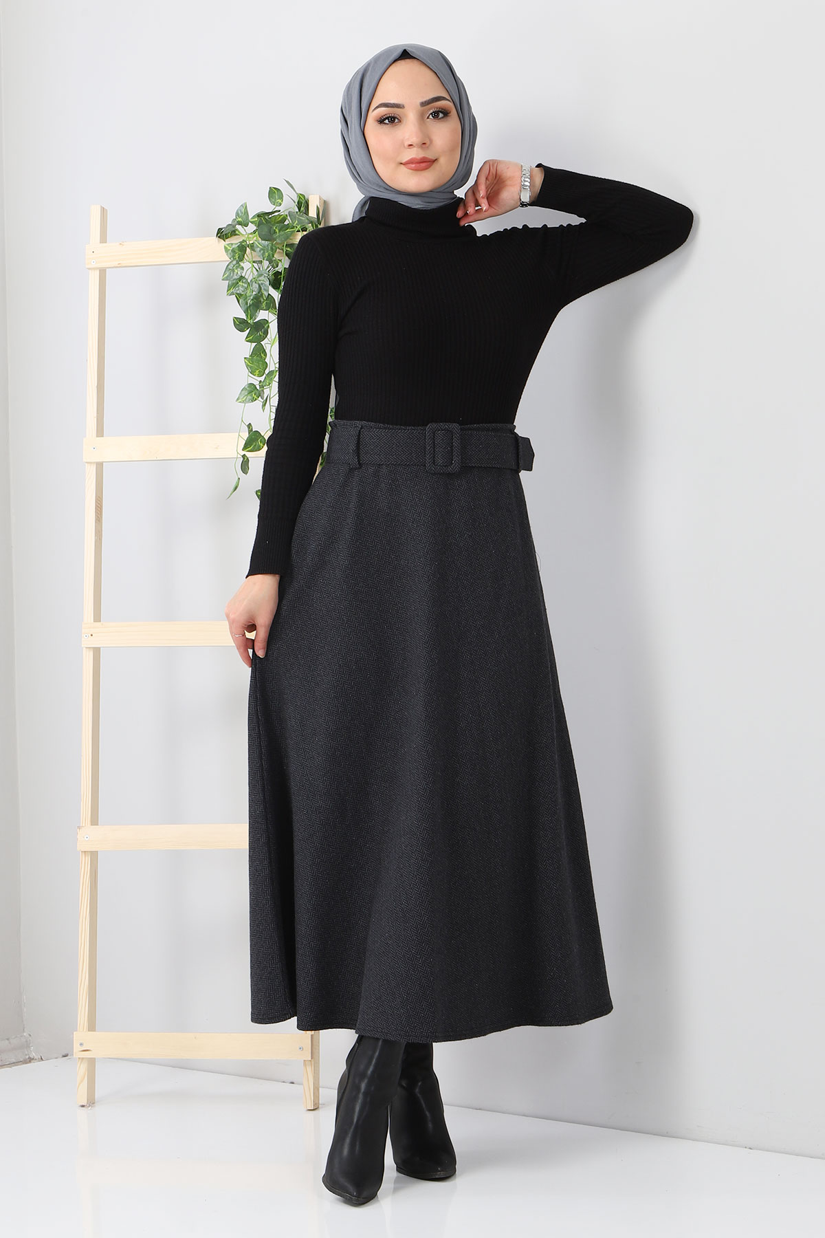 Tesettür Dünyası - Balıksırtı Desenli Mevlana Etek TSD0047 Füme