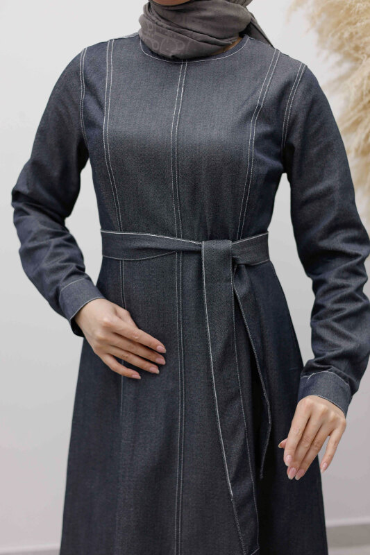 Beli Kuşaklı Dikiş Detaylı Kot Elbise TSD260127 Koyu Mavi - 4