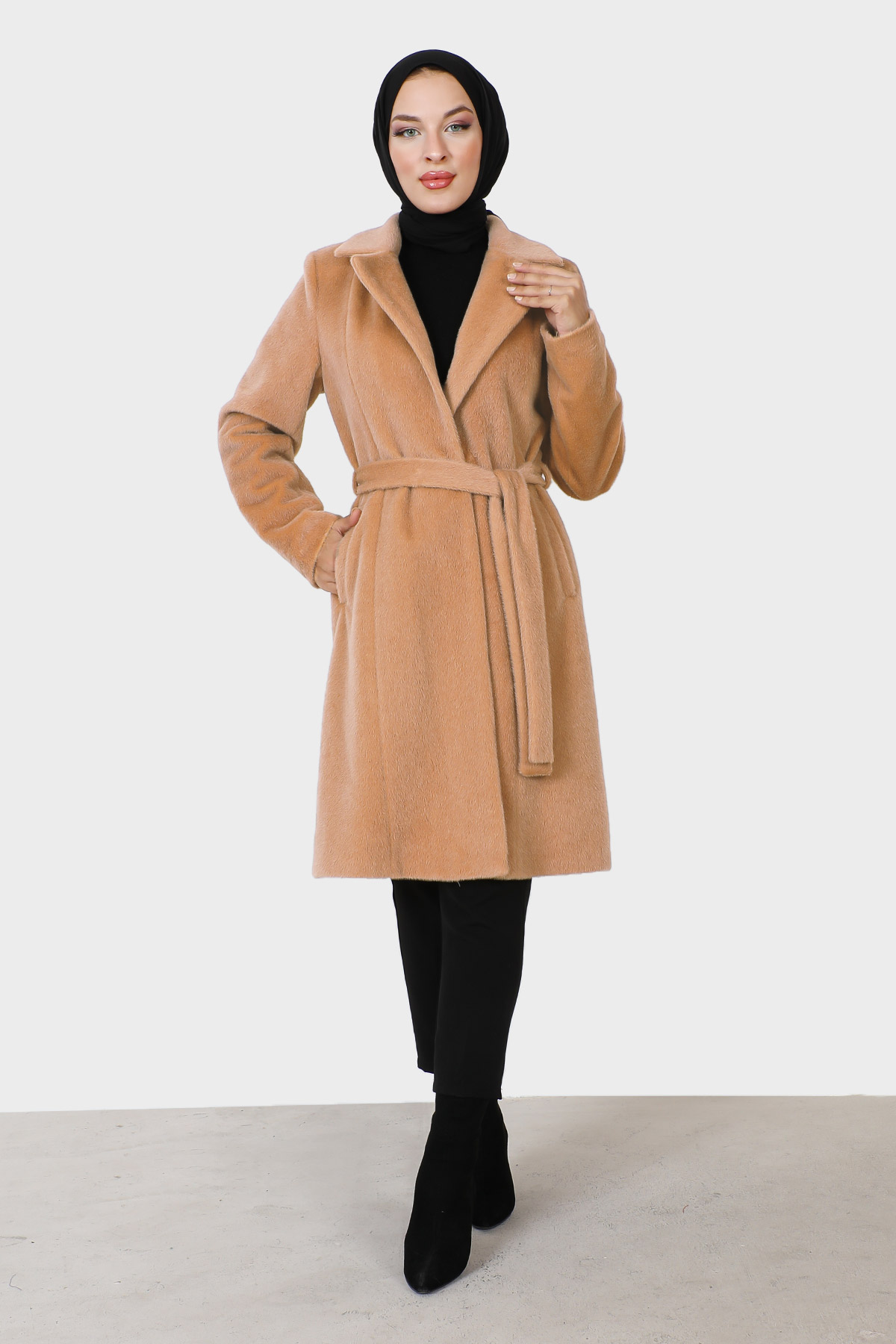 Tesettür Dünyası - Beli Kuşaklı Fox Kaban TSD230917 Camel