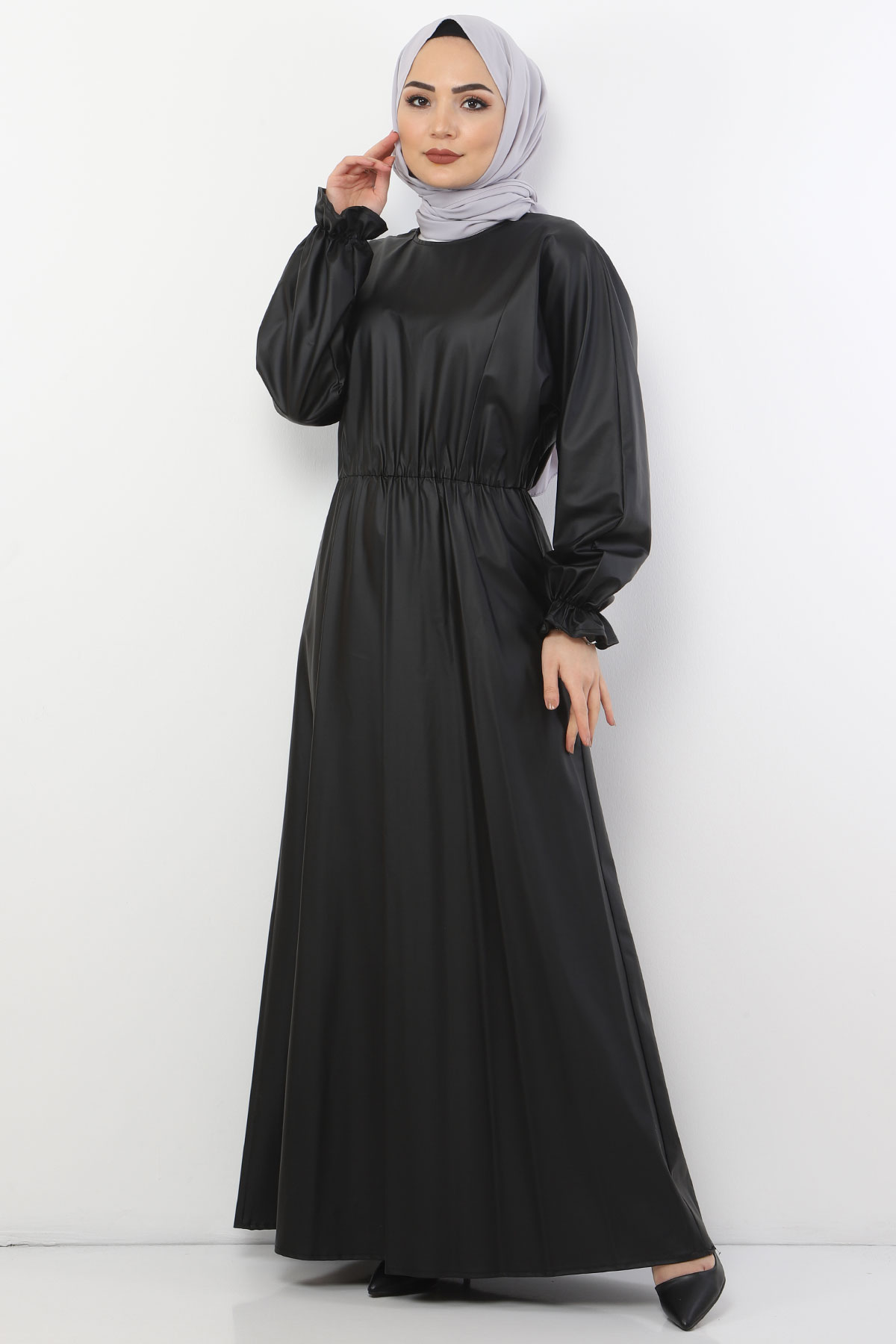 Tesettür Dünyası - Beli Lastikli Deri Elbise TSD9069 Siyah
