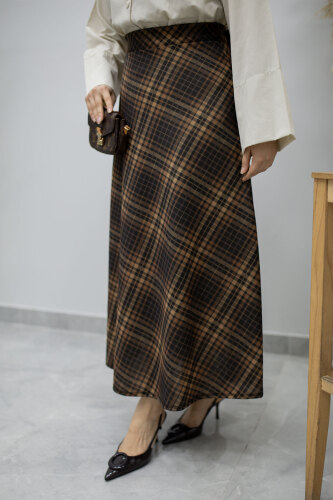 Beli lastikli Kareli Etek TSD260168 Taba - Tesettür Dünyası (1)