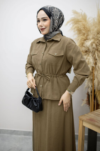 Cepli Beli Büzgülü Etekli Takım TSD260171 Haki - Tesettür Dünyası (1)