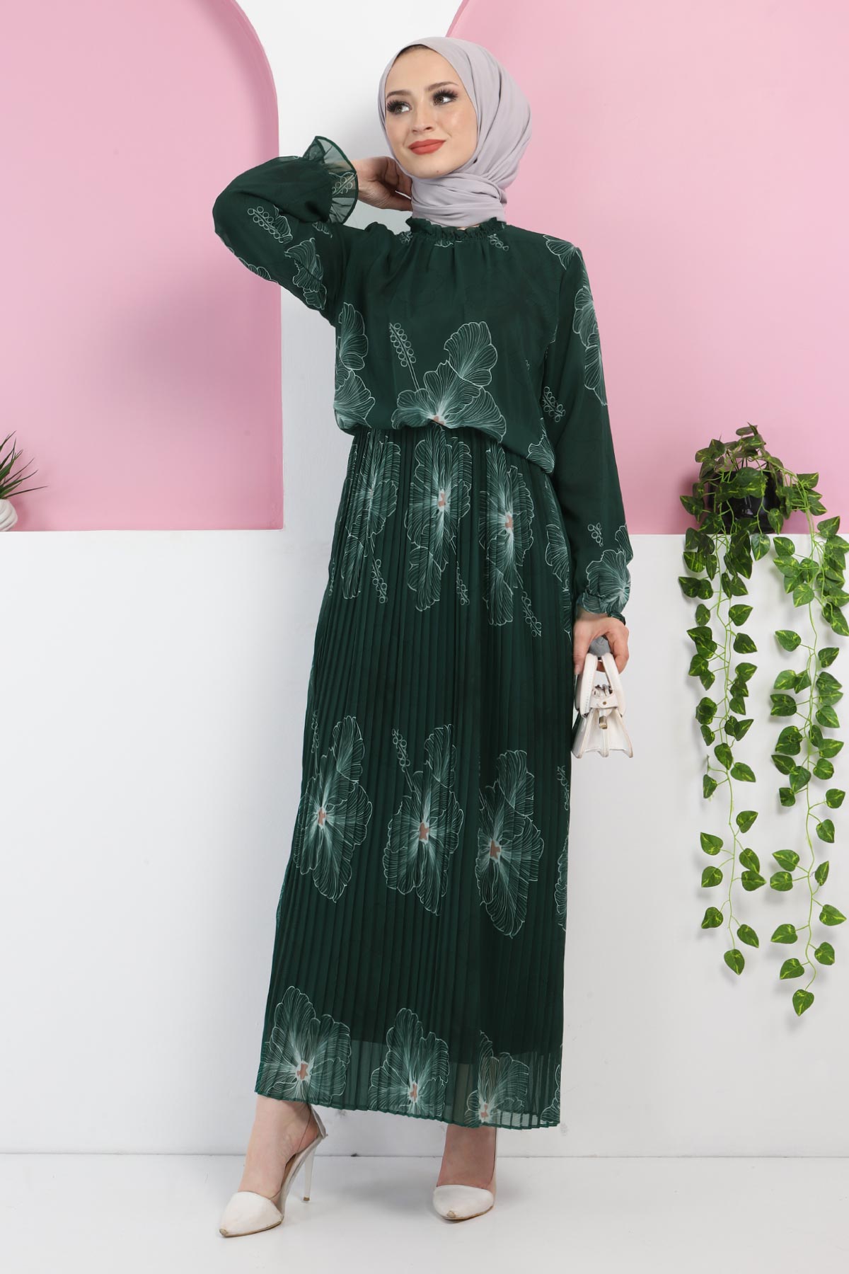 Tesettür Dünyası - Çiçek Desenli Şifon Elbise TSD220501 Zümrüt Yeşili