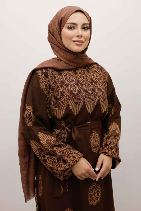 Çini Desenli Viskon Elbise TSD250237 Kahverengi - 2