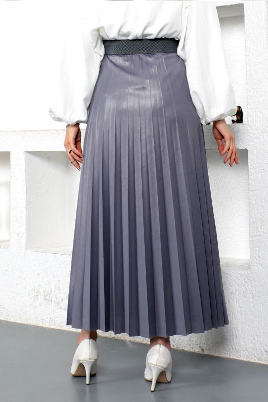 Deri Görünümlü Pileli Etek TSD221001 Gri - 4