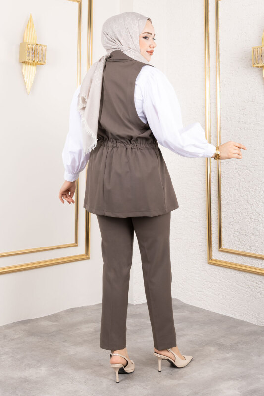 Düğme Detaylı Beli Lastikli Yelekli Takım TSD250190 Vizon - 5