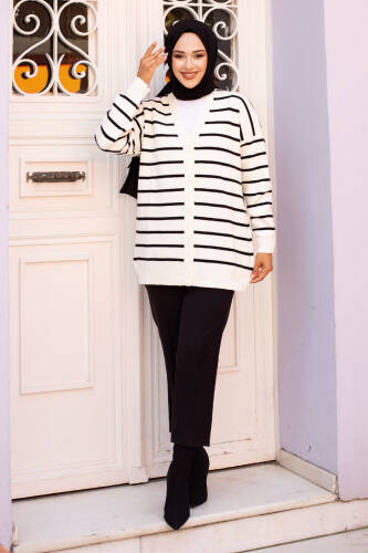 Düğmeli Çizgi Detaylı Triko Hırka TSD240703 Beyaz - Tesettür Dünyası