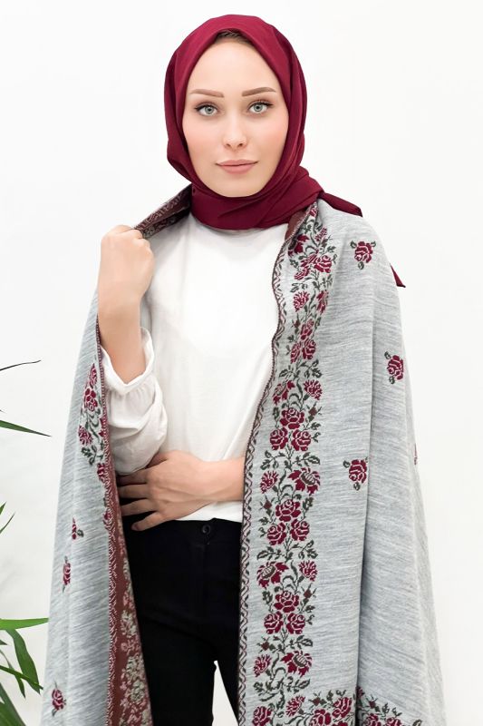 Gül Desenli Triko Omuz Şalı TSD220922 Gri - Tesettür Dünyası (1)
