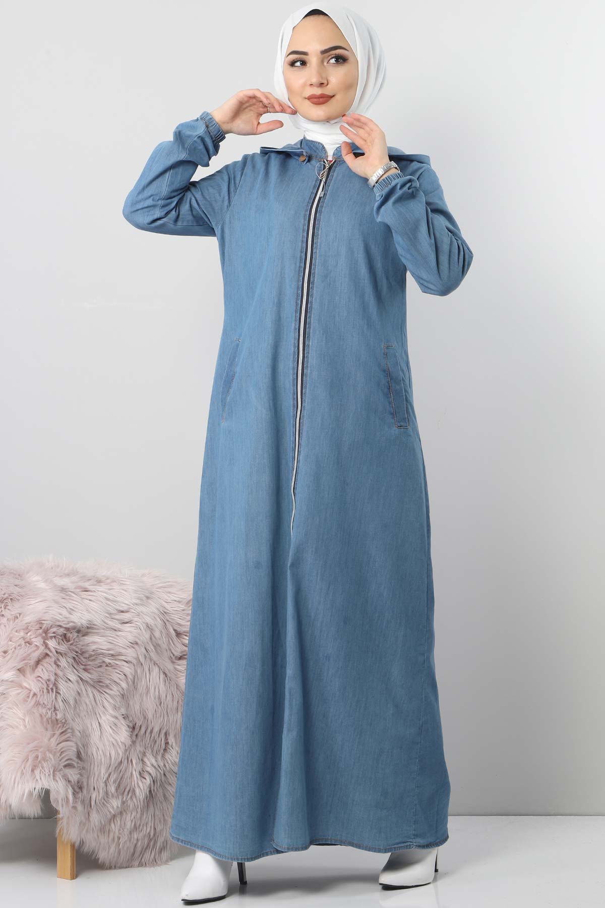 Tesettür Dünyası - Jeans Hijab Abaya With Buttons Detail TSD 8220 Light