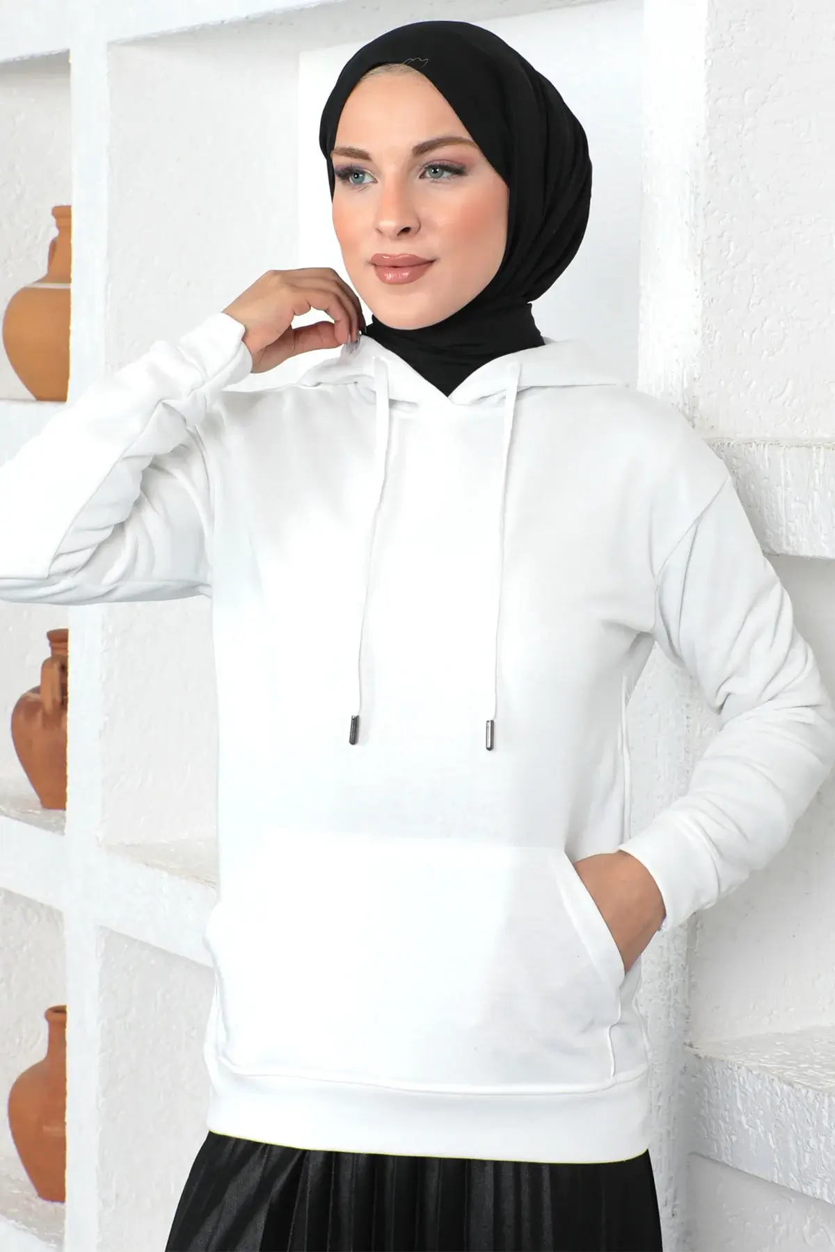 Tesettür Dünyası - Kapşonlu Sweatshirt TSD230340 Beyaz