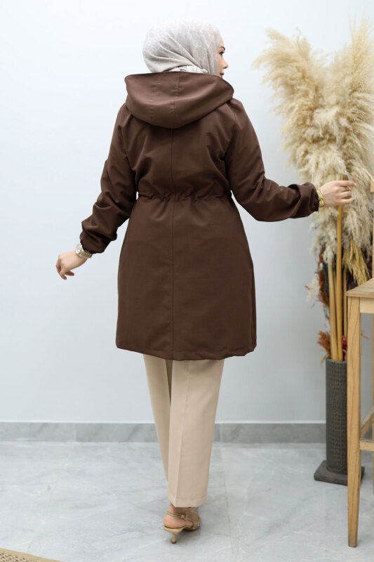 Kapüşonlu Beli Büzgülü Trençkot TSD260148 Kahverengi - 6