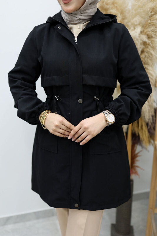 Kapüşonlu Beli Büzgülü Trençkot TSD260148 Siyah - 4