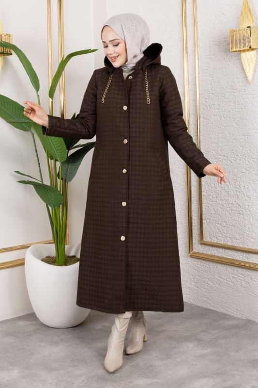 Kapüşonlu Zincir Detaylı Kapitone Kap TSD250162 Acı Kahve - 3