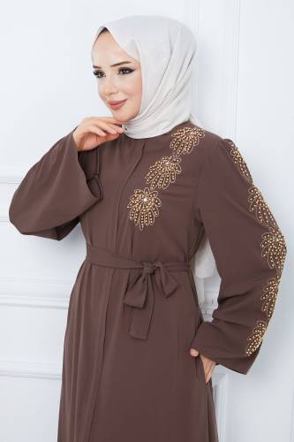 Kolu Boncuk İşlemeli Kuşaklı Tesettür Ferace TSD240203 Kahverengi - Tesettür Dünyası (1)
