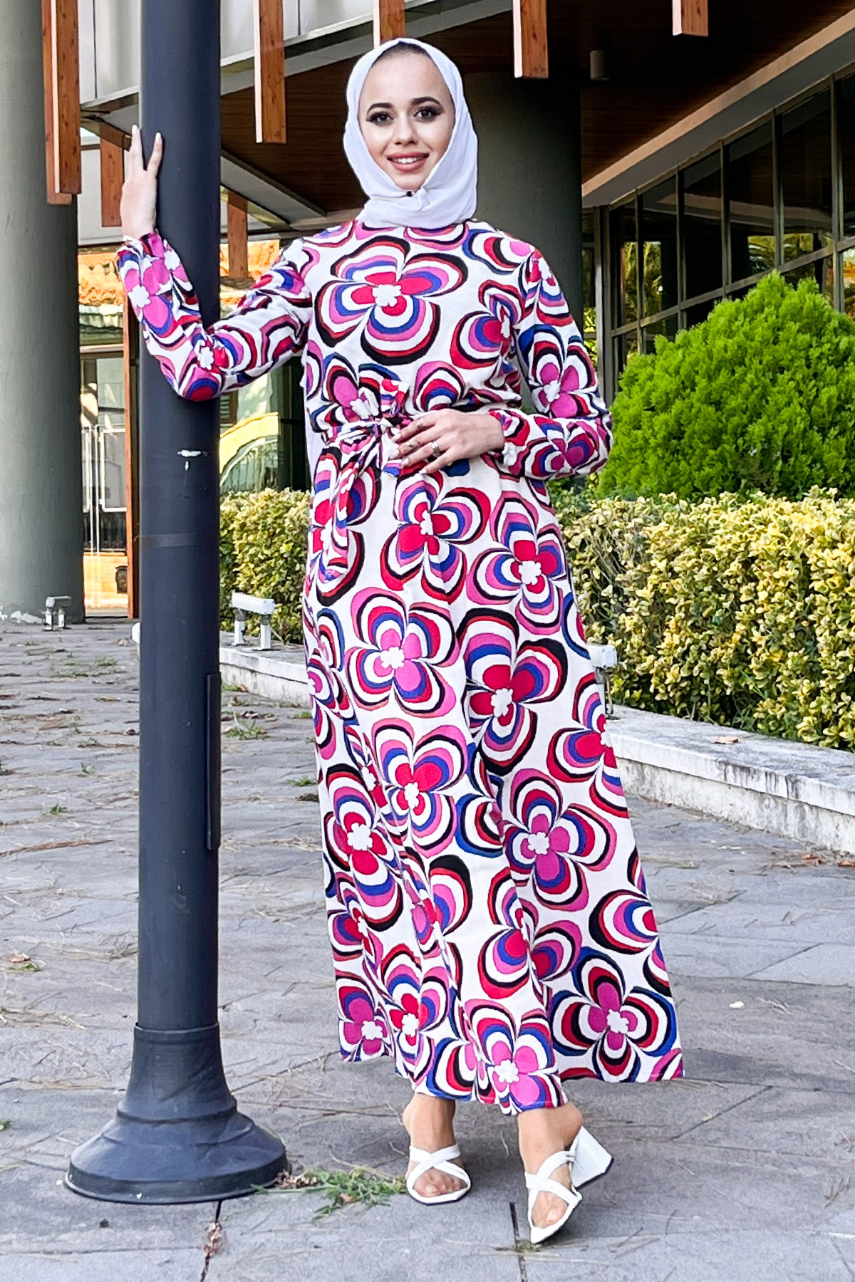 Tesettür Dünyası - Manolya Desenli Beli Lastikli Elbise TSD220848 Fuşya