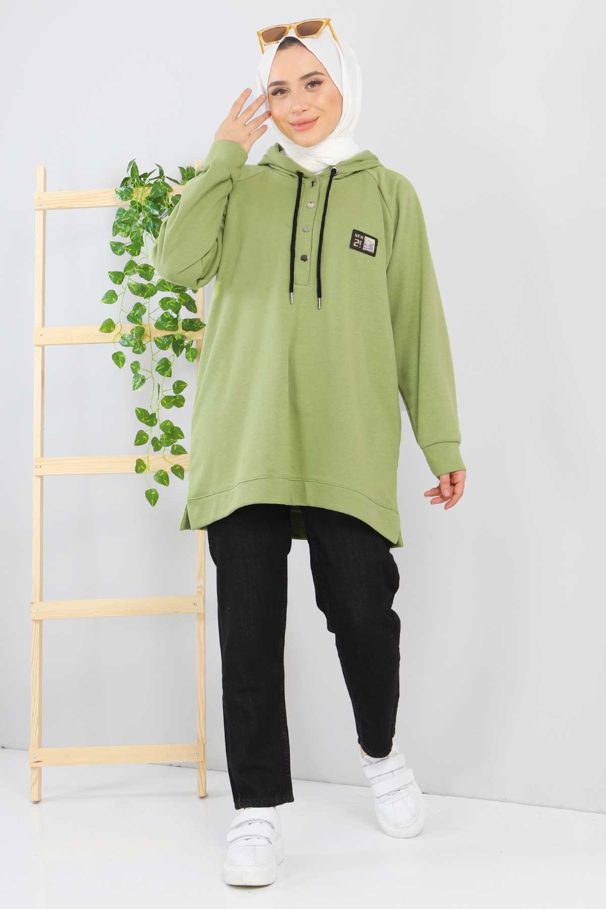 Tesettür Dünyası - Önden Çıtçıt Detaylı Sweatshirt TSD220104 Yeşil