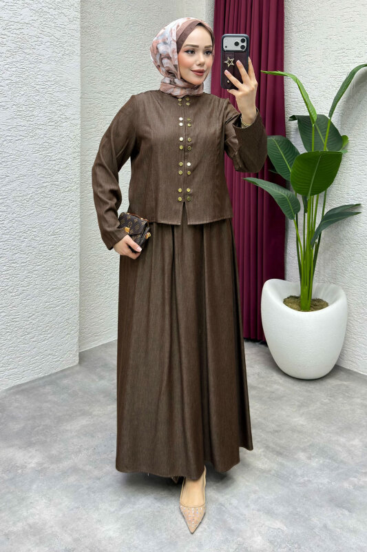 Önü Çıtçıtlı Etekli Takım TSD260204 Kahverengi - 3