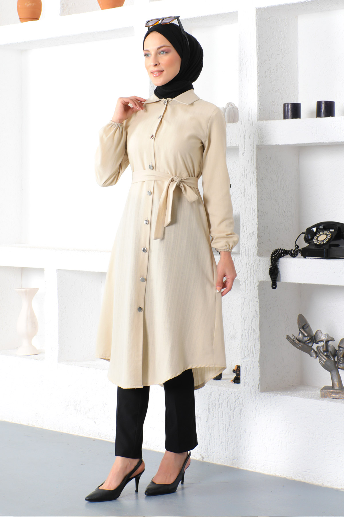 Tesettür Dünyası - Önü Düğmeli Tunik TSD230101 Bej