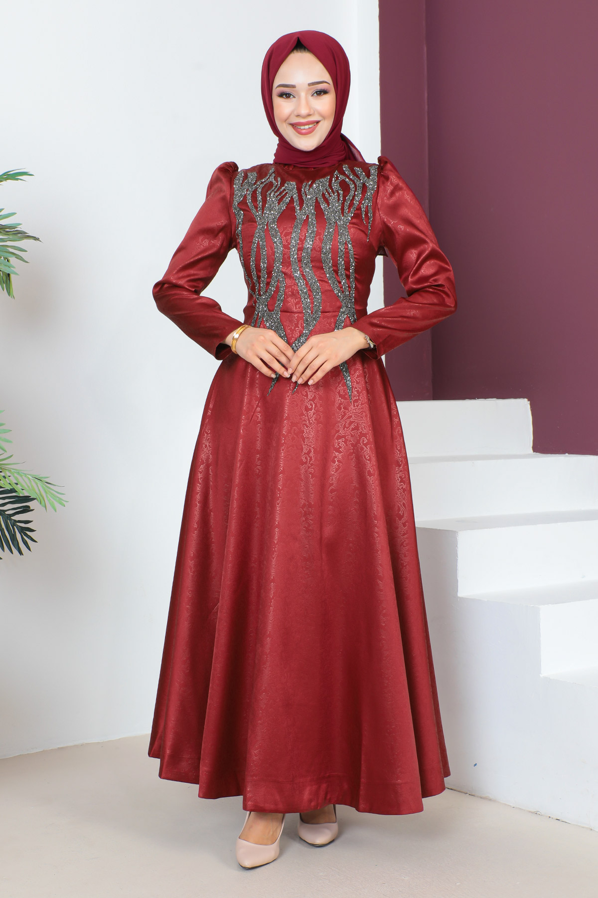Tesettür Dünyası - Önü Pul Detaylı Abiye TSD230634 Bordo