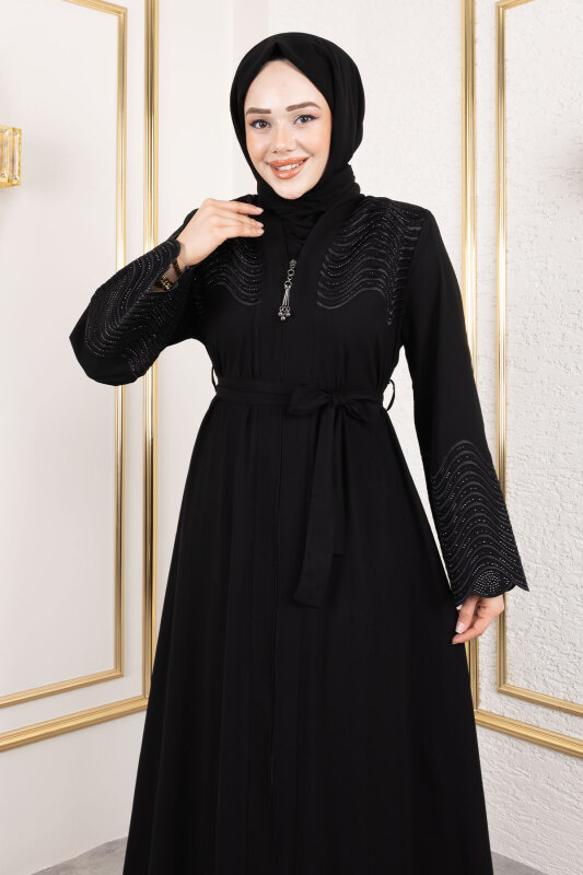 Beli Kuşaklı İşlemeli Abaya TSD250148 Siyah - Tesettür Dünyası (1)