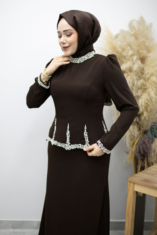 Taş İşlemeli Peplum Tesettür Abiye TSD260195 Kahverengi - Tesettür Dünyası (1)