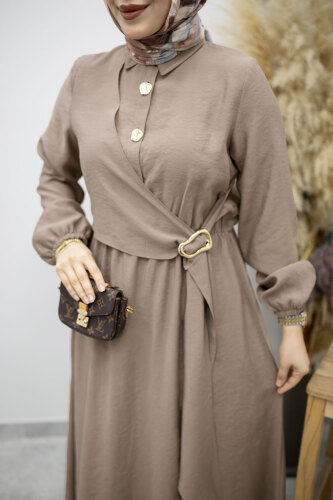 Yan Bağlamalı Toka Detaylı Elbise TSD260203 Vizon - 4