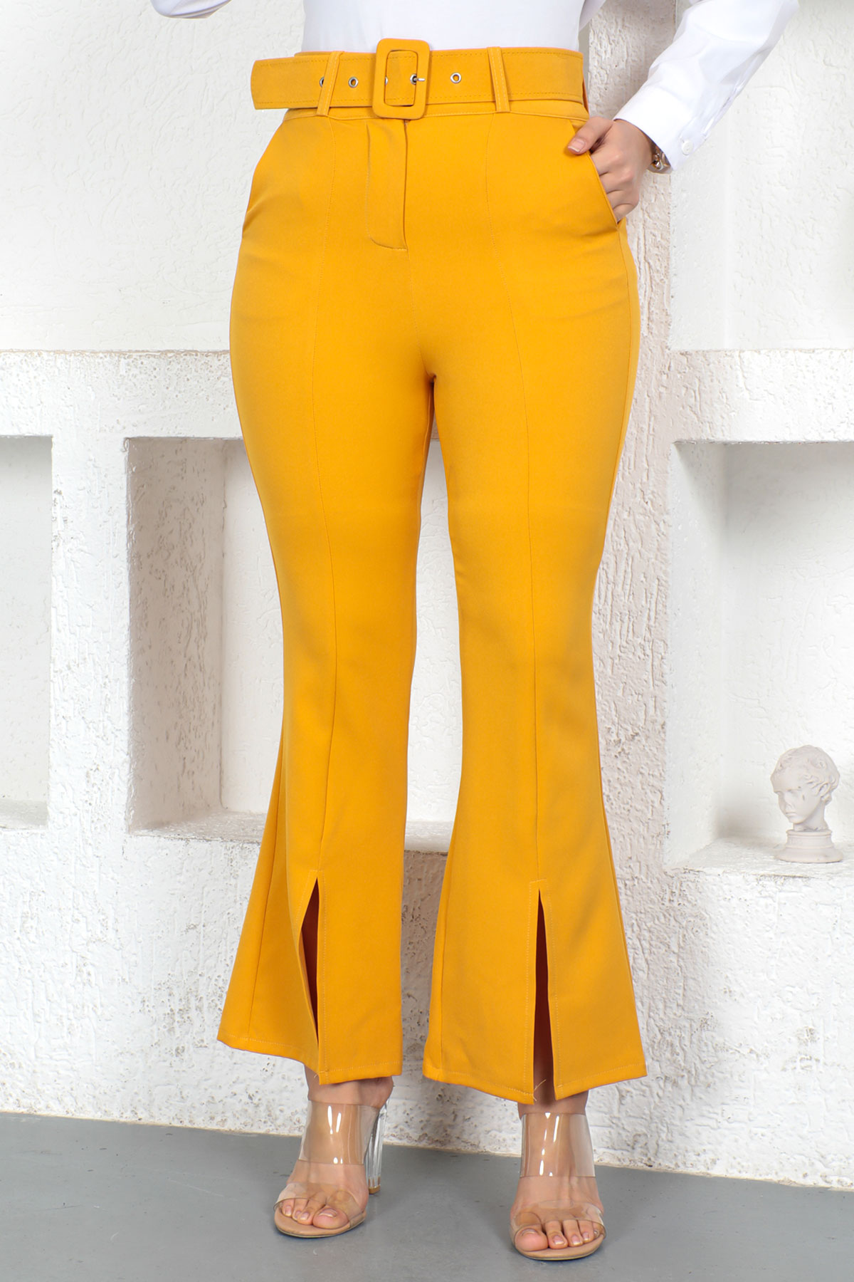 Tesettür Dünyası - Yırtmaçlı Kumaş Pantolon TSD230368 Hardal