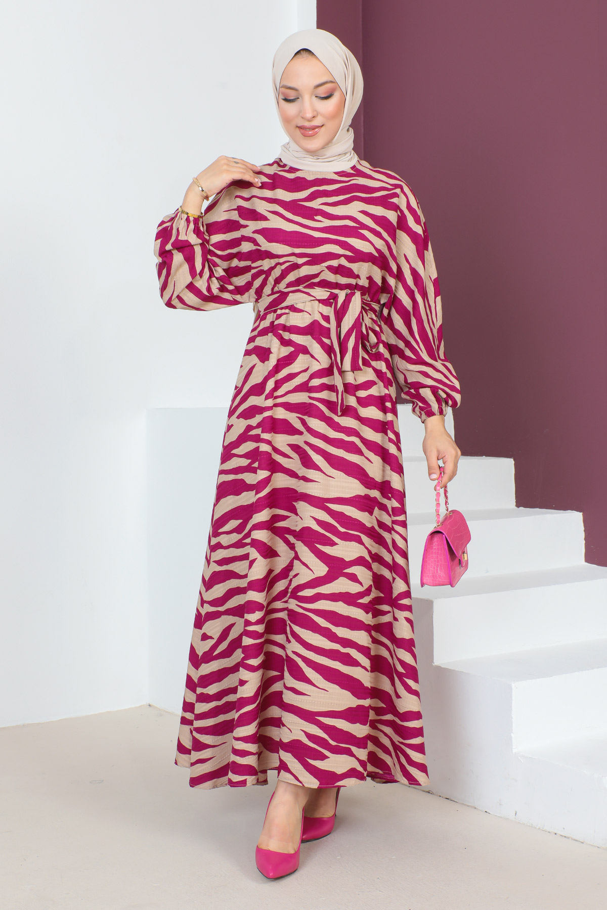 Tesettür Dünyası - Zebra Desenli Elbise TSD230624 Fuşya
