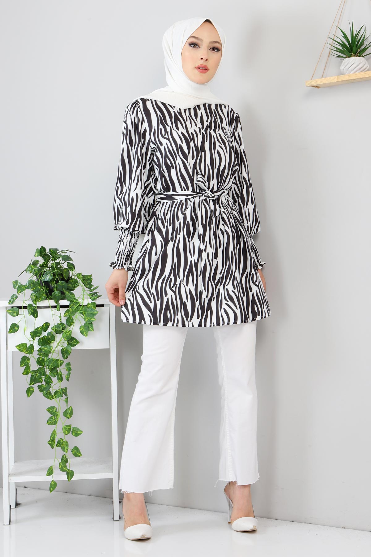 Tesettür Dünyası - Zebra Desenli Tunik TSD220243 Siyah
