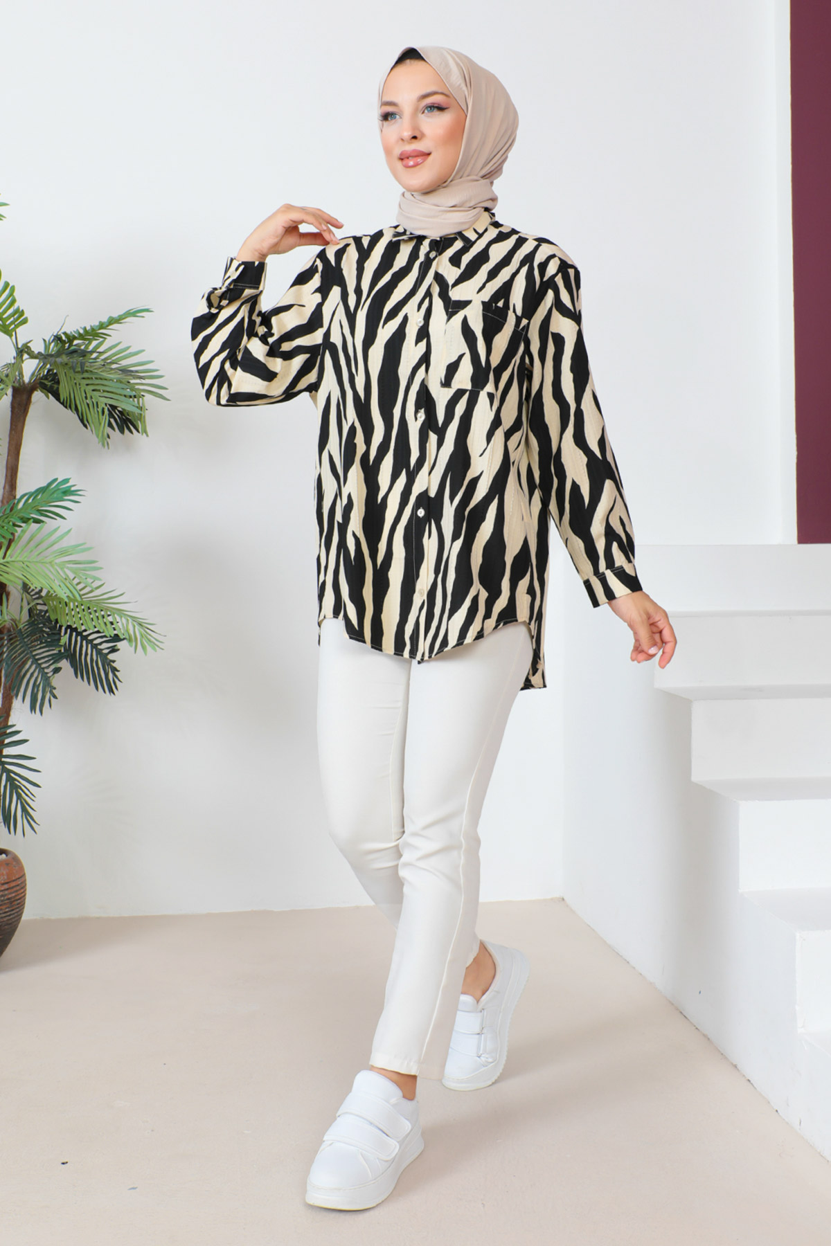 Tesettür Dünyası - Zebra Desenli Tunik TSD230639 Siyah